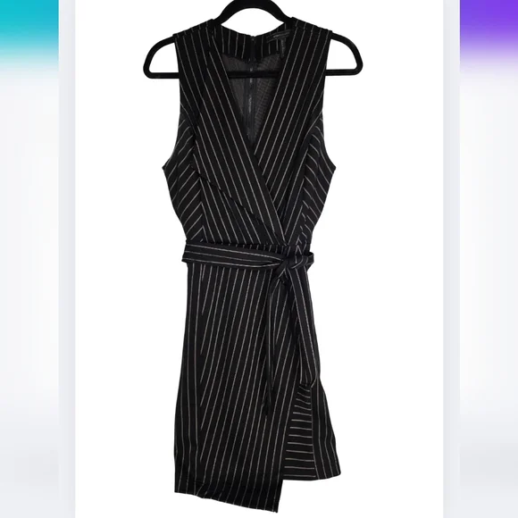 BCBGMaxAzria Pinstripe Faux Wrap Sheath Dress Size Small Belted Black B-2114 - Picture 5 of 6